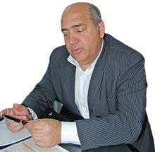 «Estamos à espera de conseguir resolver os
problemas financeiros desta casa»