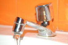 AdZC mantém previsão de aumentos na água e
        saneamento