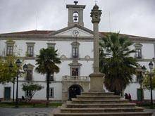 Câmara do Fundão entrega água e saneamento a privados