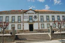 Câmaras de Fornos e Celorico são das que mais demoram a pagar aos fornecedores