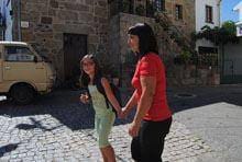 Sete escolas da “lista negra” à espera de
centros escolares para encerrar