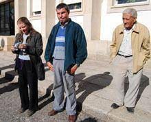 Condutor de carroça embriagado condenado a
        pagar mais 250 euros