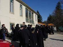 Novo director da Escola Superior de Saúde
        conhecido brevemente