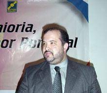 Fonseca de Carvalho e João Caramelo na
corrida à distrital do CDS