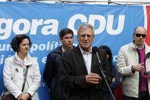 Jerónimo de Sousa diz que votar na CDU é
        «salvar Portugal»