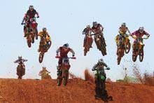Campeão nacional de motocross conhecido em
Fernão Joanes