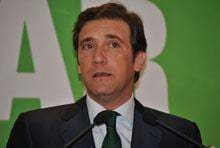 Passos Coelho quer Estado «mais pequeno,
ágil e forte»