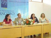 VIII Feira das Saídas
Profissionais/Empresários na Escola recebeu jovens empresários
com testemunhos de sucesso no mundo do trabalho