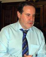 Prémios por entregar no concurso de montras
        do Centenário da República