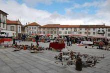 Antiguidades tomam conta da Praça Velha