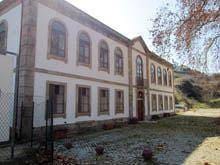 Longroiva acusa Câmara da Mêda de vender
        património da freguesia