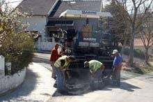 Rua de S. Domingos finalmente alcatroada