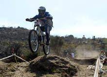 Norte-americano vence Gouveia International
        Downhill