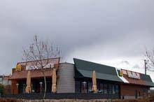 McDonalds abre ao público com nova imagem