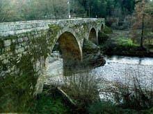 Ponte filipina de Valhelhas em vias de
classificação