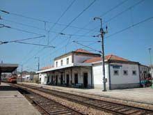 Intercidades volta a parar em Vila Franca
        das Naves