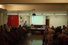 Junta de São Miguel reuniu população para
        discutir reorganização das freguesias