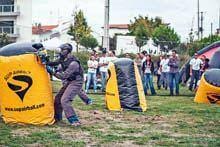 Torneio de “paintball”,