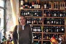 Comerciantes esperam que o Natal traga
        melhorias ao negócio