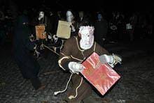 Crise, neve e a morte do galo no Carnaval da
        Guarda