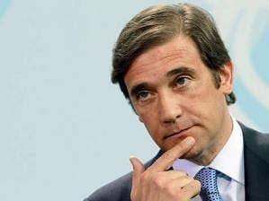 Milhares de faturas pedidas em nome de
        Passos Coelho