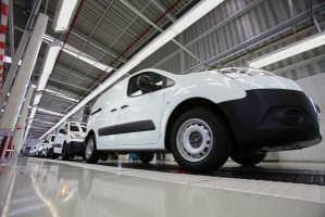 300 novos postos de trabalho na PSA de
        Mangualde