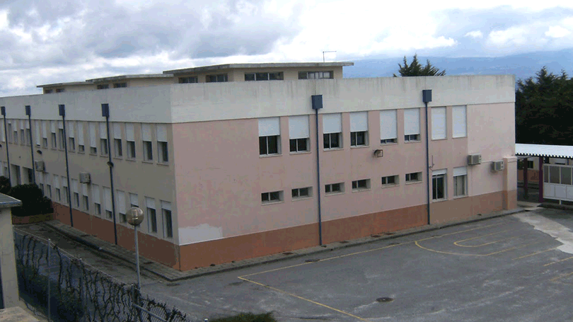 Escola Fornos De Algodres
