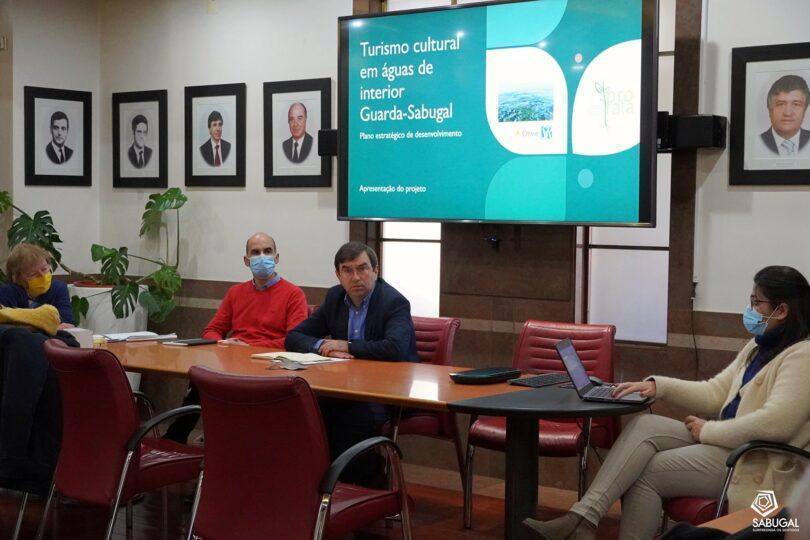 275365558 2437593063038393 7717774838367678534 N