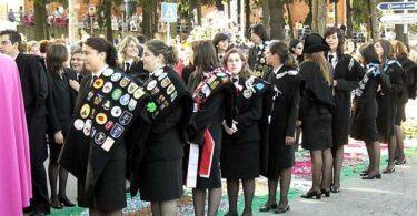 Sra Do Amparo Estudantes Universitários Compressed