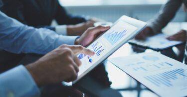 Analyzing Electronic Document