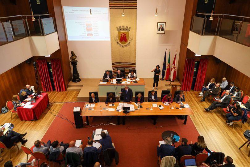 332264037 197577172864316 3377806749024337203 N