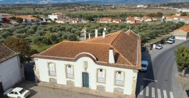 Caria 32 Ezgif.com Webp To Jpg Converter