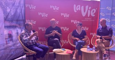 37d2ce27 4753 4402 B67f 2badc8fd1047