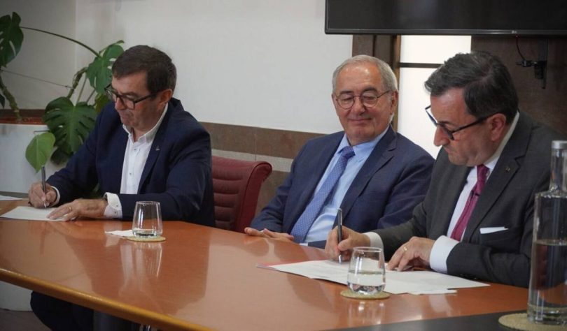 Fotos Assinatura Acordo 8