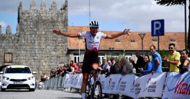 310820251436501756643601989