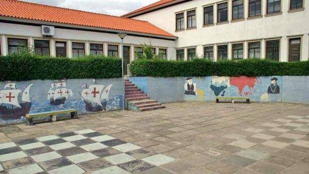 Escola Secundaria De Figueira De Castelo Rodrigo 1 Xl