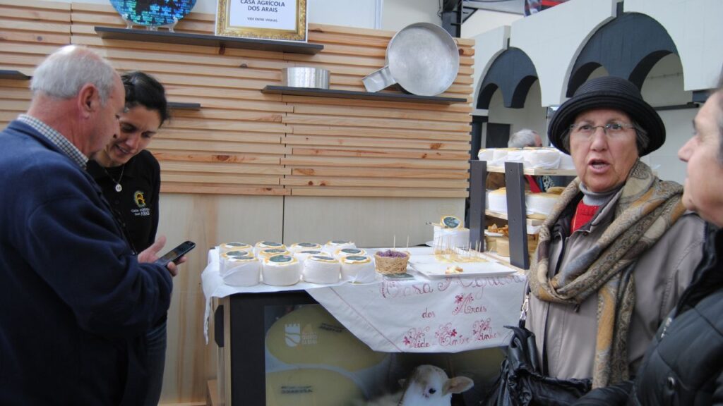 Feira do queijo de sexta a domingo no mercado municipal de Celorico da Beira