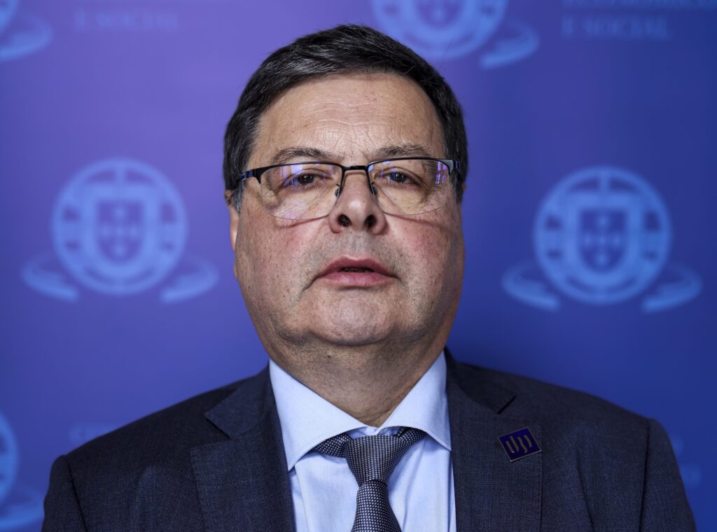 UBI atribui a Mário Raposo título de Professor Emérito