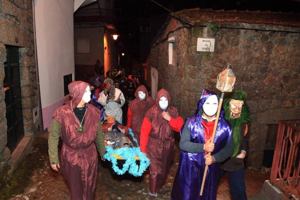 Enterro do Entrudo hoje em Famalicão da Serra
