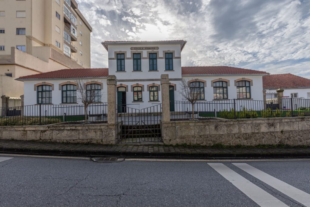 Visita interpretativa às Penhas Douradas no primeiro ano do Centro de Interpretação da República Afonso Costa