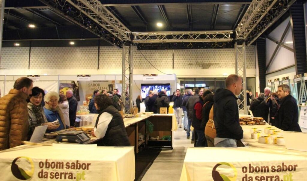 Feira do Queijo em Fornos de Algodres começa esta tarde