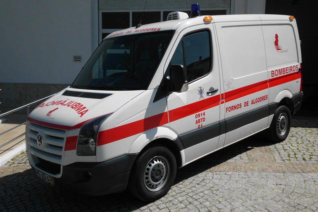Bombeiros de Fornos de Algodres lançam campanha para adquirir nova ambulância