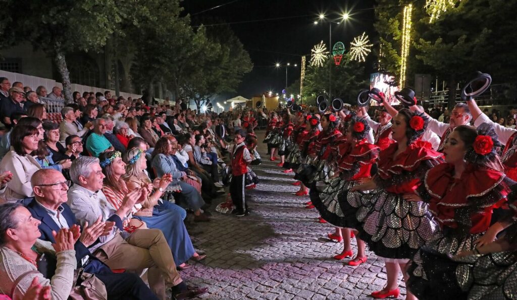 Marchas populares desfilaram na Guarda