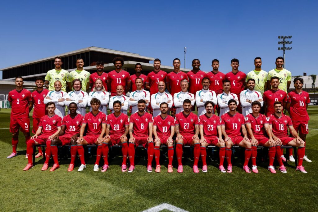 Mundial de Futebol arranca esta noite