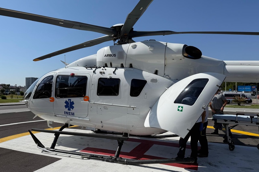 Ferido em despiste de trator em Gouveia helitransportado para hospital de Viseu