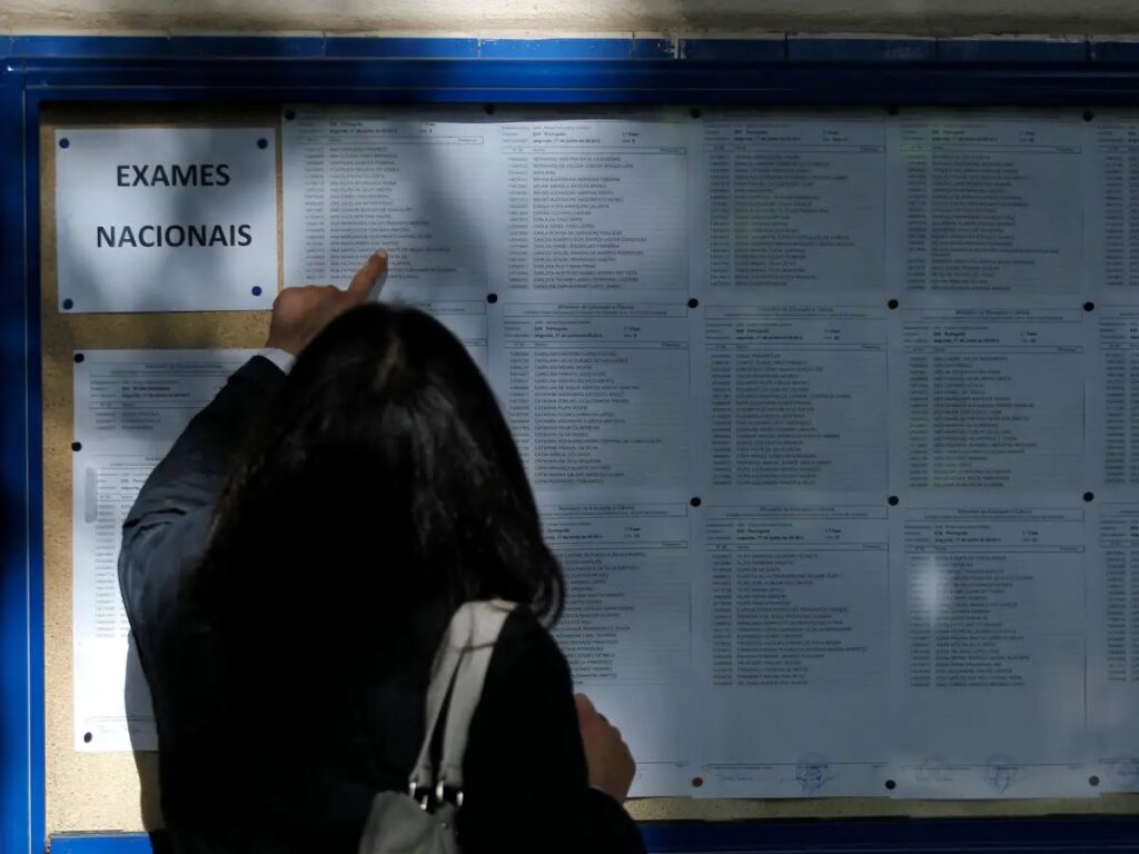 Notas dos exames do 9º ano já não serão divulgadas esta sexta-feira