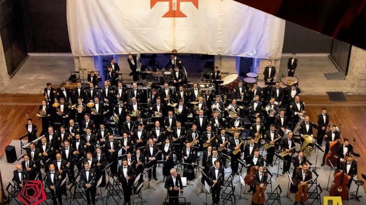Banda da Armada dá concerto no castelo do Sabugal