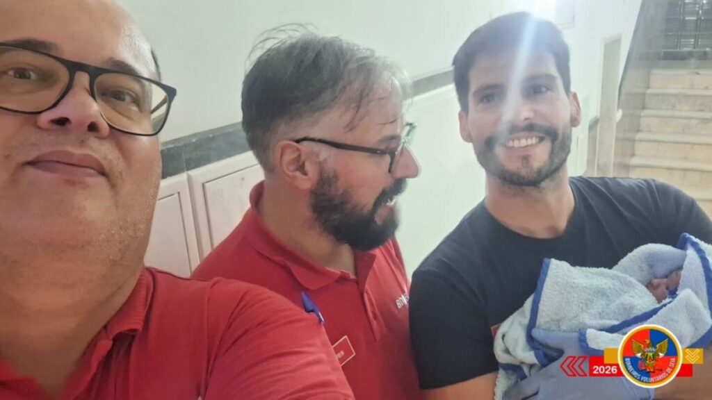 Bombeiros de Seia assistem parto e ajudam bebé a nascer