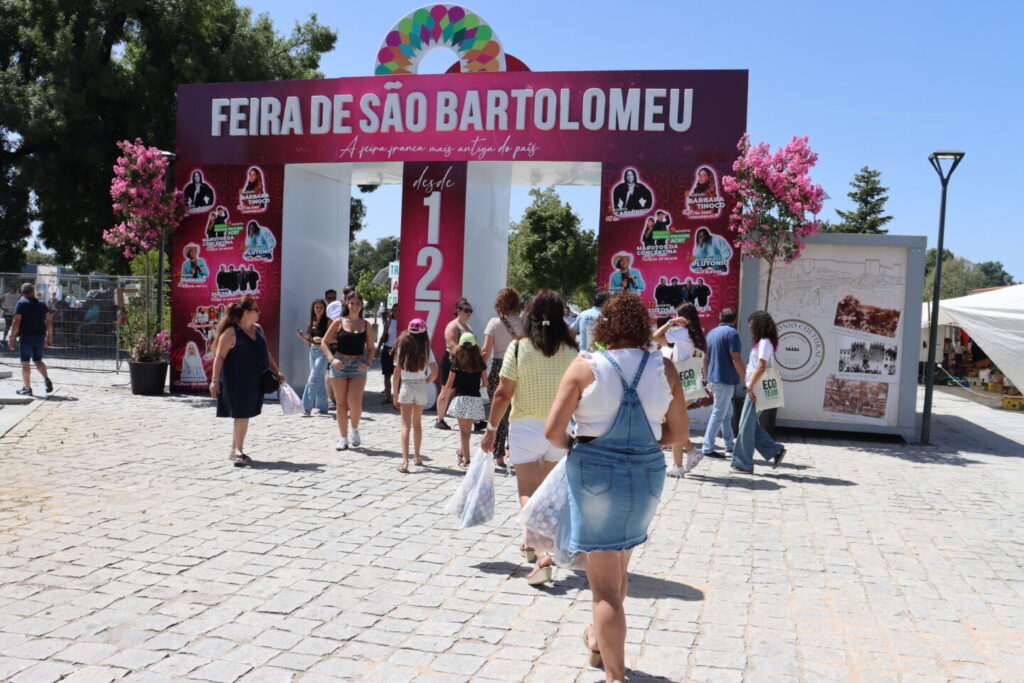 Xutos, ÁTOA, Raquel Tavares e Bárbara Bandeira na Feira de São Bartolomeu em Trancoso